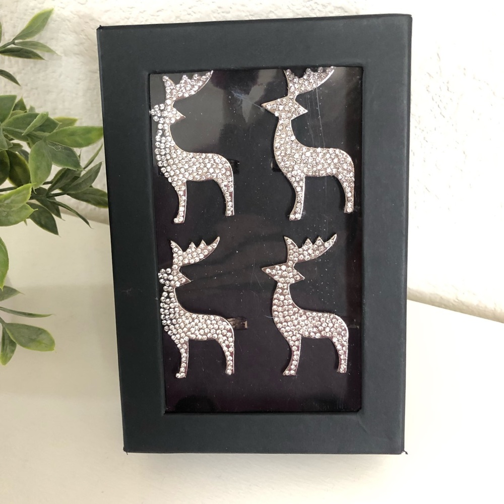NWT Set of Four Rhinestone Reindeer Napkin Rings